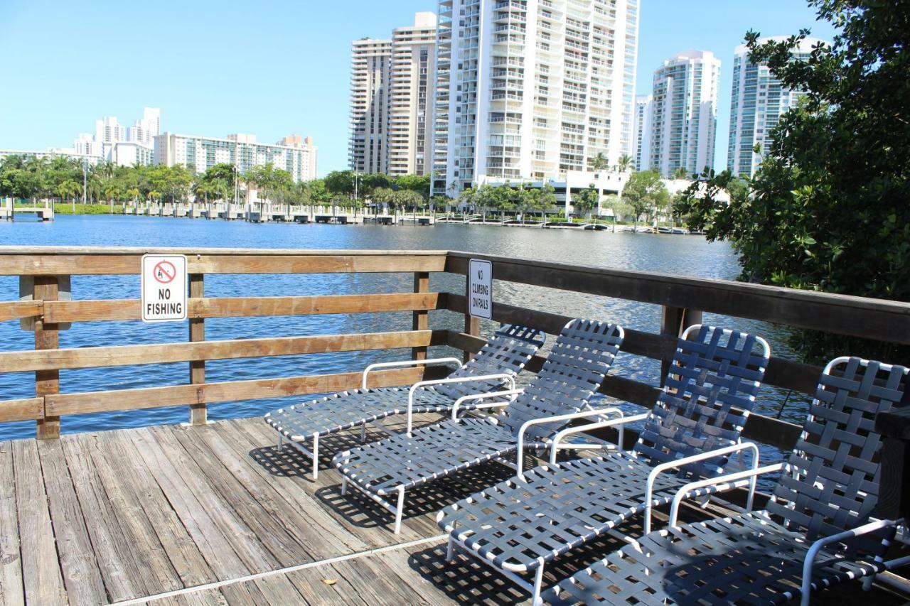 דירות Yacht Club At Aventura 2 Bed 2 Bath Luxurius Cozy Brand New מראה חיצוני תמונה